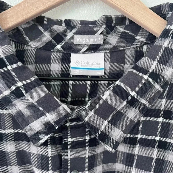 NWT Columbia Button Up Shirt - Picture 3 of 4